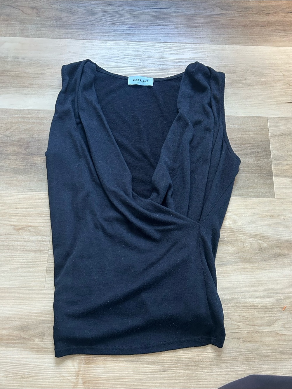 GILLI Black Draped Sleeveless Top